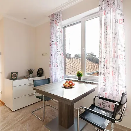 Regrand On Kulisha 47a Appartement Lviv