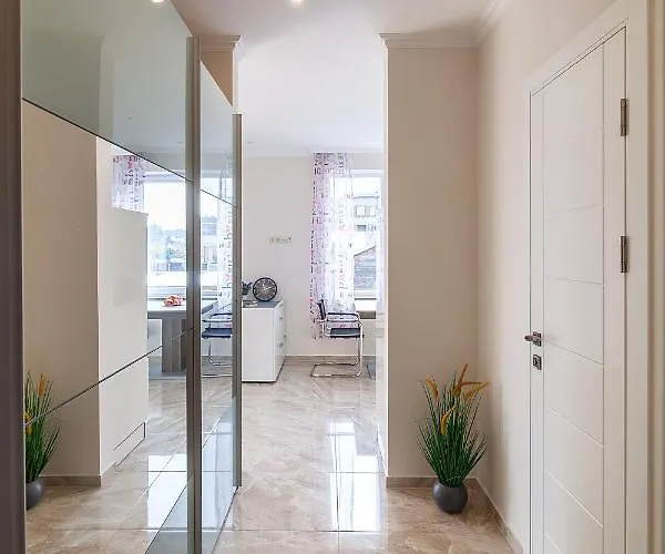 Regrand On Kulisha 47a *